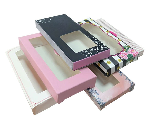 Custom Eyelash Boxes 4
