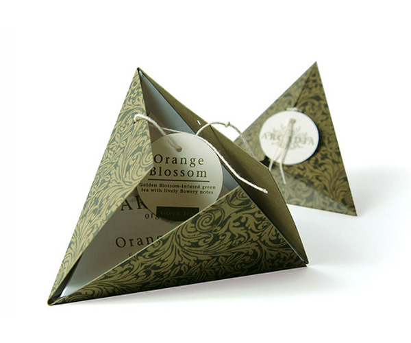 Custom Pyramid Boxes 05