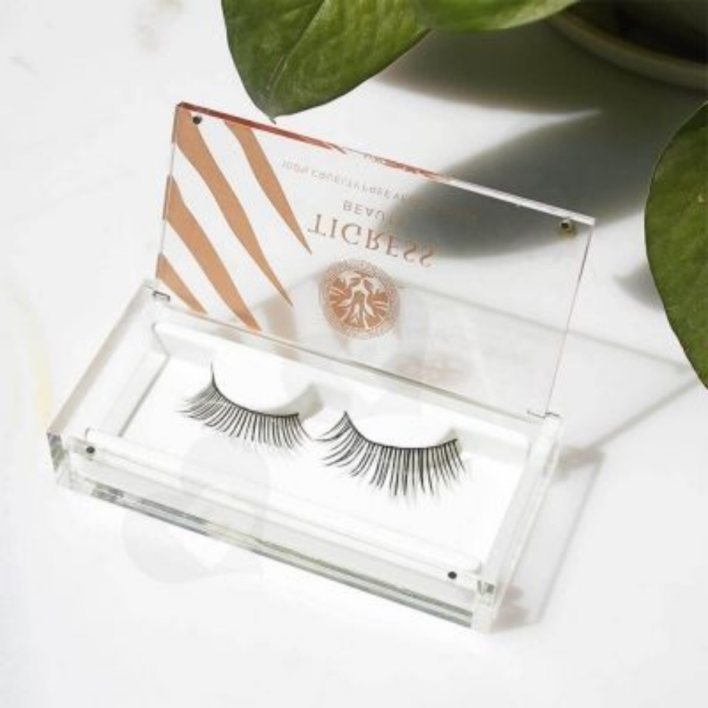 Custom Eyelash Box Packaging