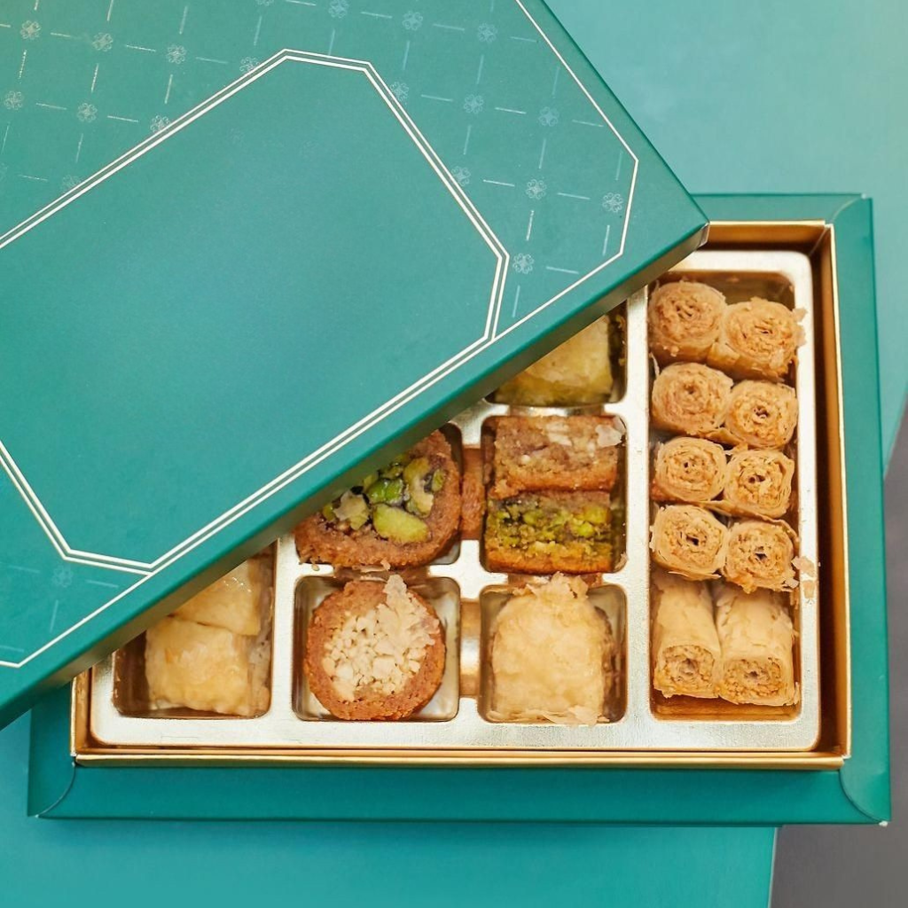 custom baklava boxes