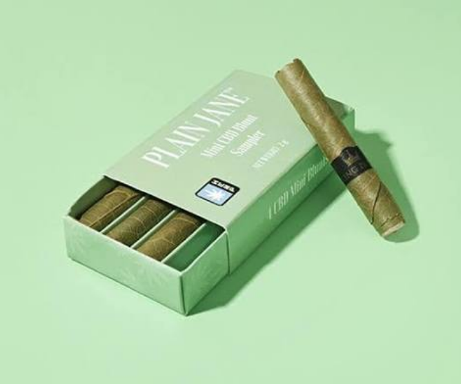 Blunt packaging with child lock