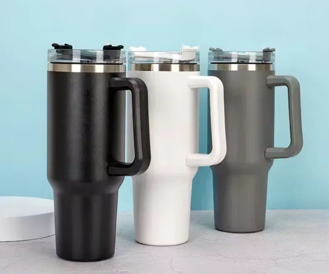 Stainless steel coffee tumbler with handle